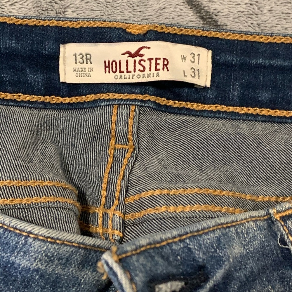 5 for $25– Hollister Co. Skinny Blue Jeans